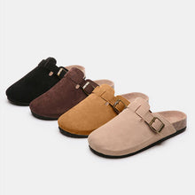 Cargar imagen en el visor de la galería, Suede Closed Toe Buckle Slide