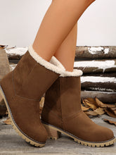 Cargar imagen en el visor de la galería, Thermal Fuzzy Block Heel Boots
