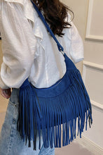 Cargar imagen en el visor de la galería, Suede Fringe Adjustable Strap Shoulder Bag
