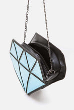 Cargar imagen en el visor de la galería, 2 Tone Holographic Iconic Diamond Clutch Bag
