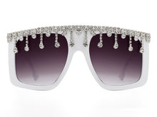 Cargar imagen en el visor de la galería, Oversize Square Rhinestone Fashion Sunglasses
