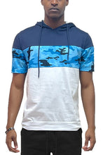 Load image into Gallery viewer, Camo and Solid Design Block Hooded Shirt

