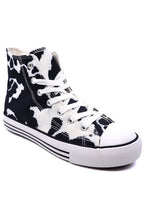 Cargar imagen en el visor de la galería, High Top Canvas Sneaker
