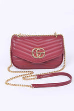 Cargar imagen en el visor de la galería, Logo Quilted Shoulder Swing Bag

