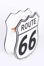 Cargar imagen en el visor de la galería, Route 66 Iconic Swing Clutch
