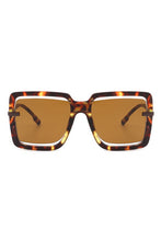 Load image into Gallery viewer, Oversize Square Large Cut-Out Fashion Sunglasses
