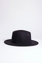 Load image into Gallery viewer, LEOPARD PRINT GATSBY STYLE FEDORA
