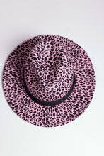 Load image into Gallery viewer, LEOPARD PRINT GATSBY STYLE FEDORA
