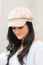 Cargar imagen en el visor de la galería, Suede Newsboy Cap
