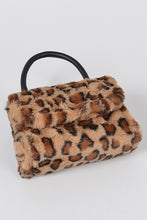 Cargar imagen en el visor de la galería, Leopard Print Top Handle Crossbody Bag
