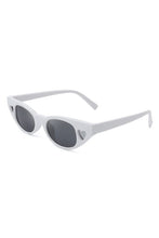 Load image into Gallery viewer, Retro Slim Cat Eye Fashion Sunglasses
