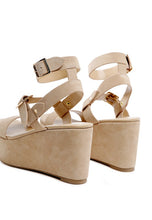 Cargar imagen en el visor de la galería, RAG&amp;CO PORTIA LEATHER WEDGE SANDAL
