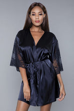 Cargar imagen en el visor de la galería, Grace Robe
