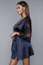 Cargar imagen en el visor de la galería, Grace Robe
