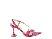 Cargar imagen en el visor de la galería, CHERRY TART Snake Print Spool Heel Sandals
