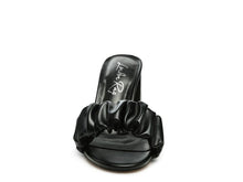 Cargar imagen en el visor de la galería, Noie Mid Block Heel Pleated Strap Sandals
