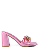 Cargar imagen en el visor de la galería, PLAYDOLL METAL CHAIN DETAIL BLOCK HEEL SANDAL
