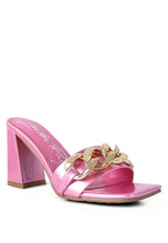 Cargar imagen en el visor de la galería, PLAYDOLL METAL CHAIN DETAIL BLOCK HEEL SANDAL
