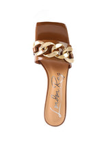 Cargar imagen en el visor de la galería, PLAYDOLL METAL CHAIN DETAIL BLOCK HEEL SANDAL
