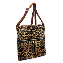 Load image into Gallery viewer, Leopard Zip Crossbody Bag
