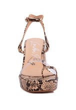 Cargar imagen en el visor de la galería, SUCH FLIRT SNAKE PATTERN BLOCK HEELED SANDALS
