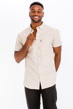 Cargar imagen en el visor de la galería, Weiv Men&#39;s Casual Short Sleeve Solid Shirts
