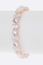 Cargar imagen en el visor de la galería, Cubic Zirconia Bridal Spring Cuff
