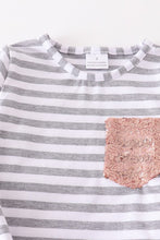 Cargar imagen en el visor de la galería, Grey stripe set
