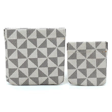 Cargar imagen en el visor de la galería, PM Monogram Spring Zip 2-in-1 Coin Purse
