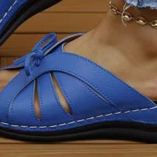 Cargar imagen en el visor de la galería, Tied Open Toe Low Heel Sandals
