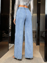Cargar imagen en el visor de la galería, Wide Leg High Waist Jeans with Pockets
