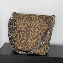 Load image into Gallery viewer, Adjustable Strap Medium Shoulder Bag
