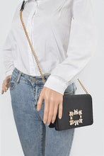 Cargar imagen en el visor de la galería, Crystal Buckle Designed Satin Crossbody Bag
