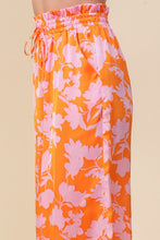 Cargar imagen en el visor de la galería, Tropical Print Wide Pants With Self Tie Drawstring
