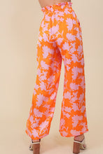 Cargar imagen en el visor de la galería, Tropical Print Wide Pants With Self Tie Drawstring
