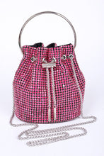 Cargar imagen en el visor de la galería, Oversize Rhinestone Iconic Bucket Bag
