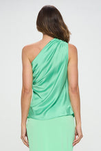 Cargar imagen en el visor de la galería, Silky Satin One Shoulder Ruched Top
