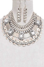 Load image into Gallery viewer, Bejewel Metal Layer Bib Necklace Set
