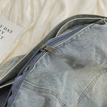 Cargar imagen en el visor de la galería, Adjustable Strap Denim Tote Bag
