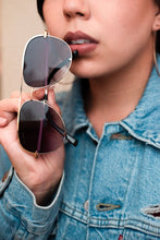Load image into Gallery viewer, Purple/Gray Gold High Quality Unisex Aviators

