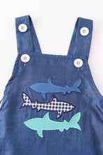 Cargar imagen en el visor de la galería, Blue shark applique denim boy jonjon
