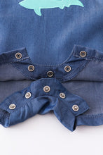 Cargar imagen en el visor de la galería, Blue shark applique denim boy jonjon
