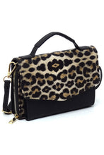 Load image into Gallery viewer, Envelope Flap Crossbody Bag Organizer
