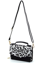 Load image into Gallery viewer, Envelope Flap Crossbody Bag Organizer
