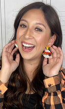 Load image into Gallery viewer, Pumpkin Pie Earrings
