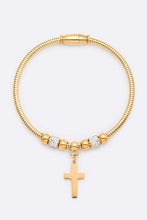 Cargar imagen en el visor de la galería, Stainless Steel Cross Charm Magnetic Bracelet
