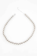 Load image into Gallery viewer, Macro Beaded Necklace
