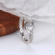 Cargar imagen en el visor de la galería, 925 Sterling Silver Zircon Ring
