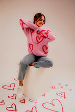 Cargar imagen en el visor de la galería, Long Sleeve Round Neck Heart Printed Sweater
