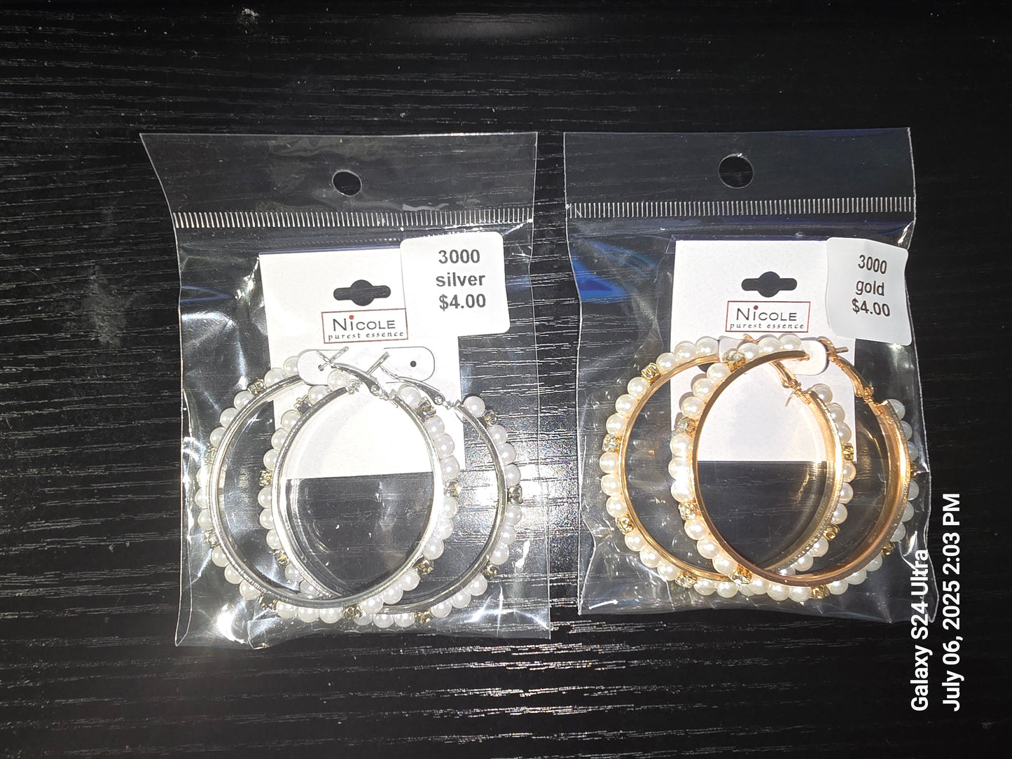 3000 - Pearl Hoops